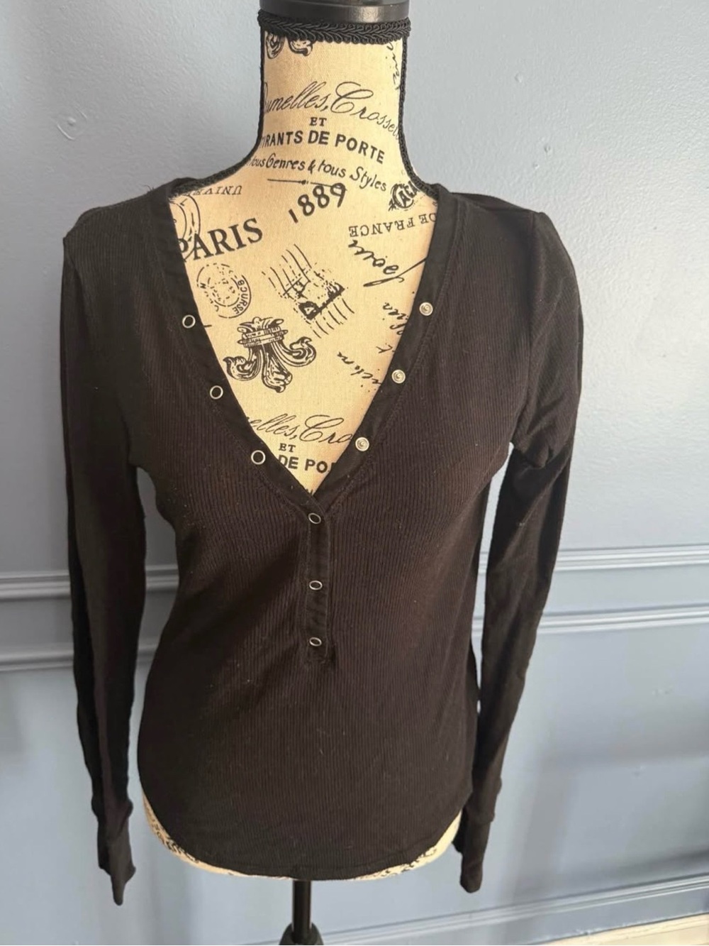 No Boundaries Black Ribbed Henley Long Sleeve Top